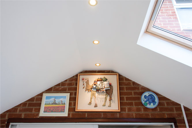 Conservatory solid roof with a plaster finish